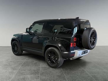 Land Rover Defender 3.0D D200 S — photo 5