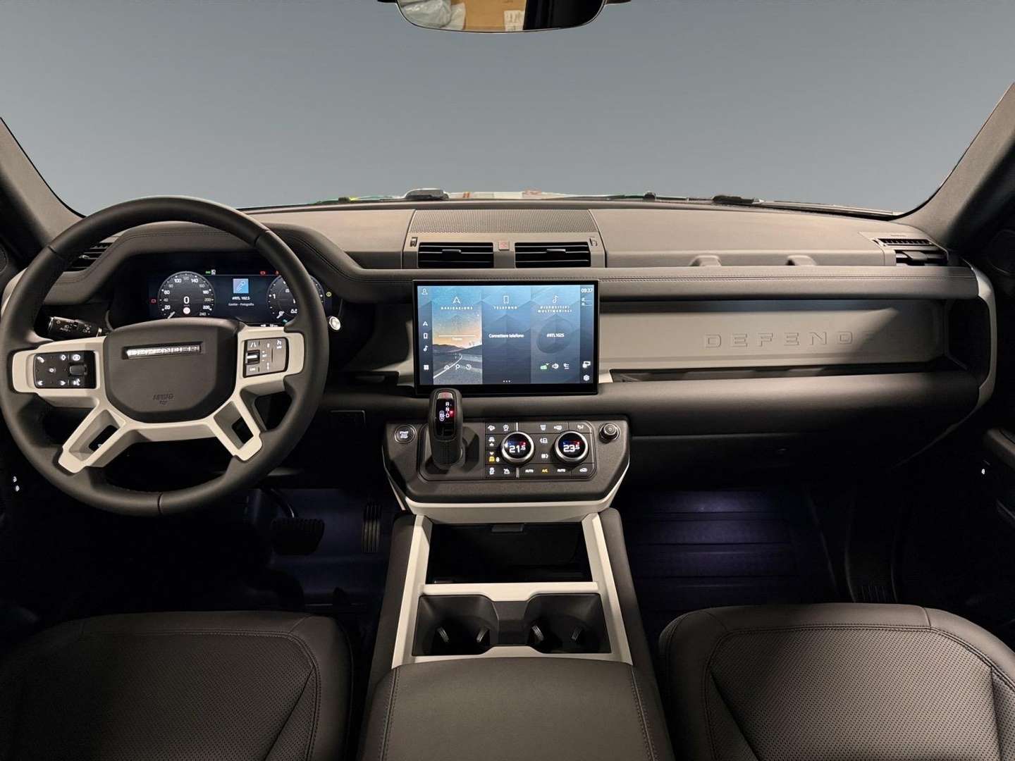 Land Rover Defender 3.0D D200 S - 2025 - Joinsteer - #9