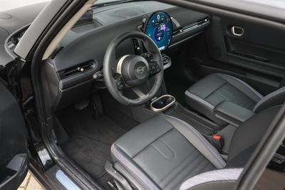 Mini Hatchback Classic Cooper
