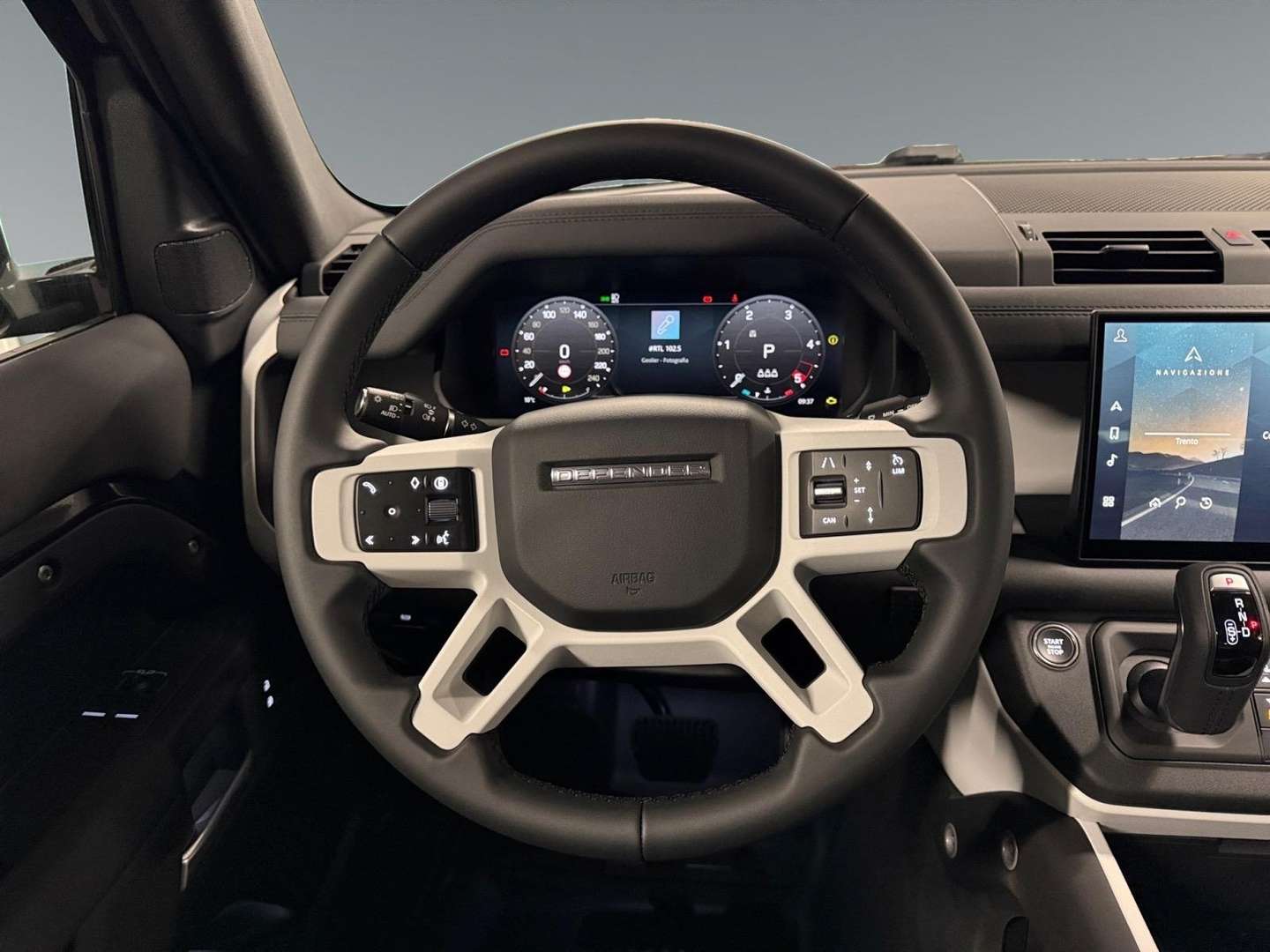 Land Rover Defender 3.0D D200 S - 2025 - Joinsteer - #13