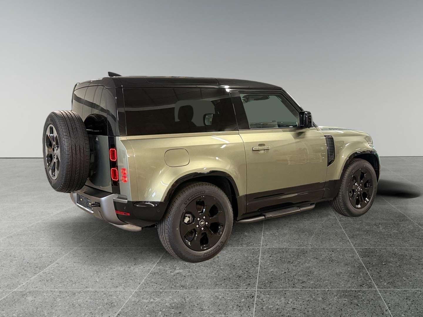 Land Rover Defender 110 D200 X-Dynamic SE - 2025 - Joinsteer - #12