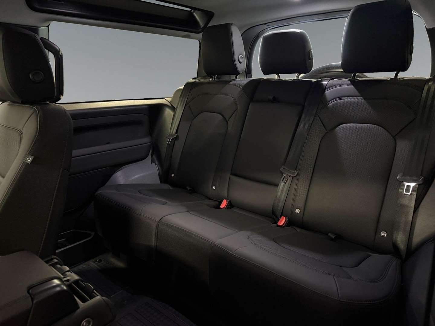 Land Rover Defender 3.0D D200 S - 2025 - Joinsteer - #14