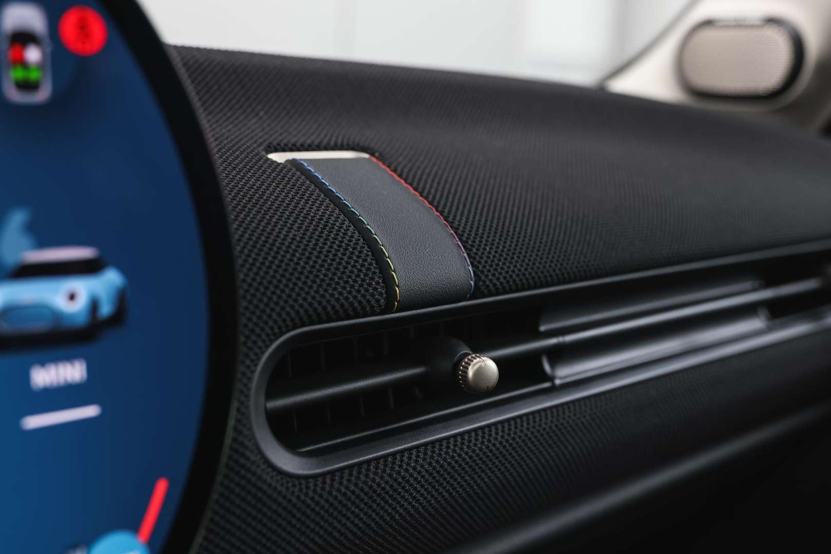 Mini Hatchback Classic Cooper - 2025 - Joinsteer - #27