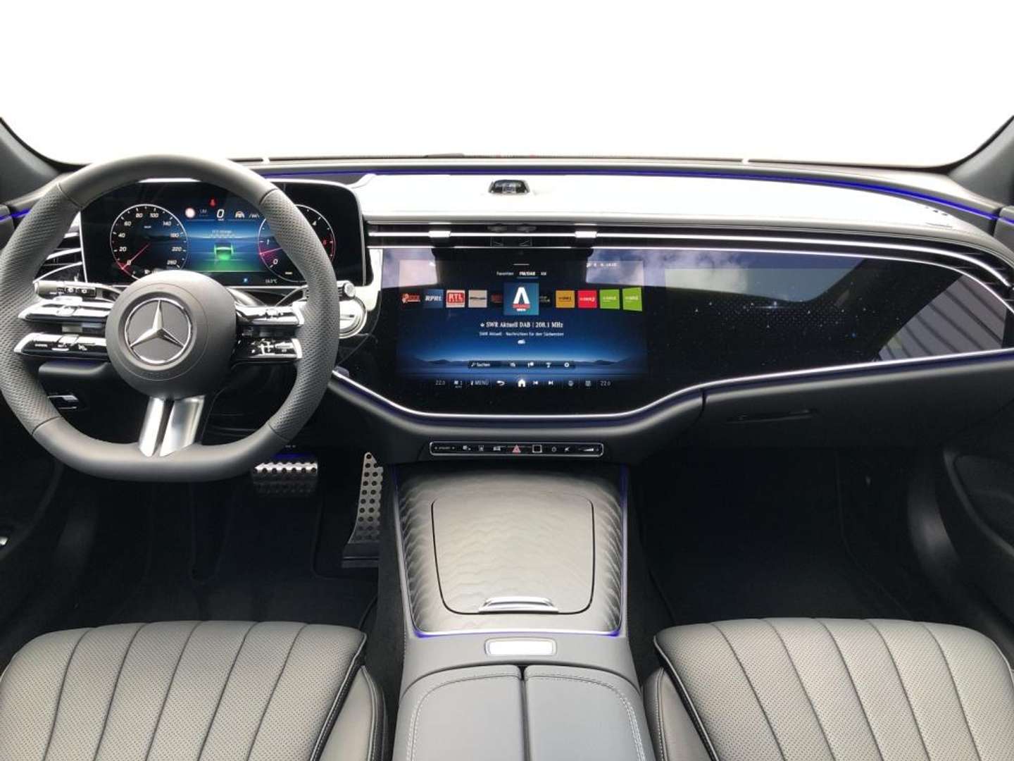 Mercedes Classe E Break 450 AMG Line - 2025 - Joinsteer - #4