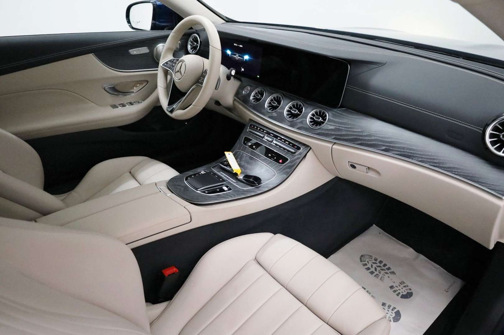 Mercedes Classe E Coupé 200 Avantgarde - 2021 - Joinsteer - #3