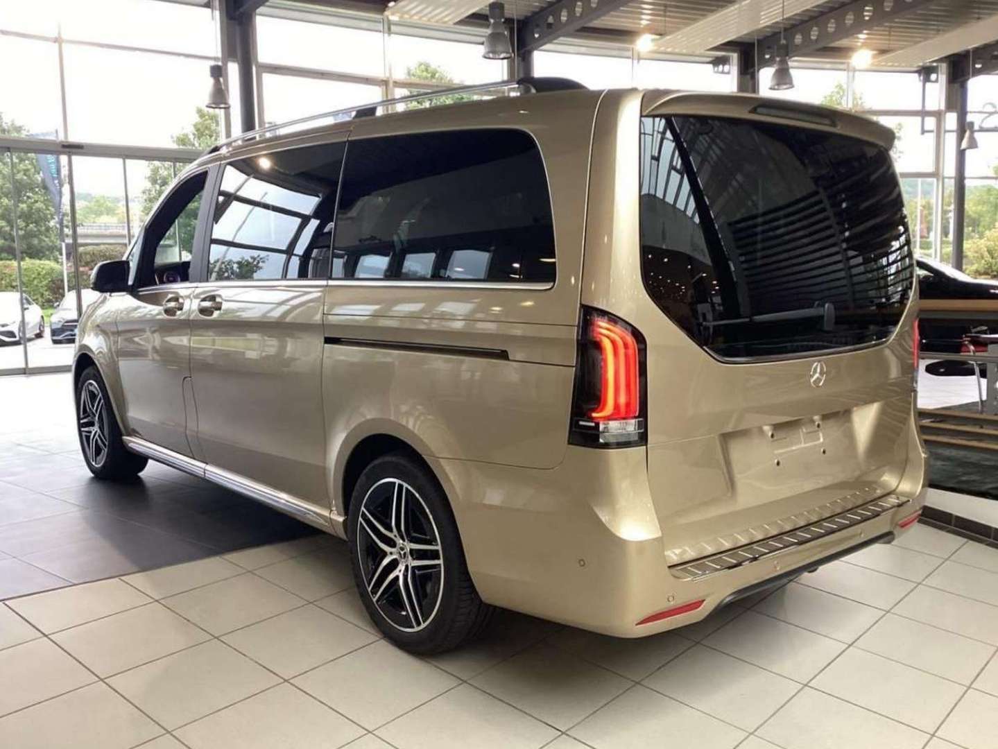 Mercedes V 300 300 Exclusive - 2025 - Joinsteer - #2