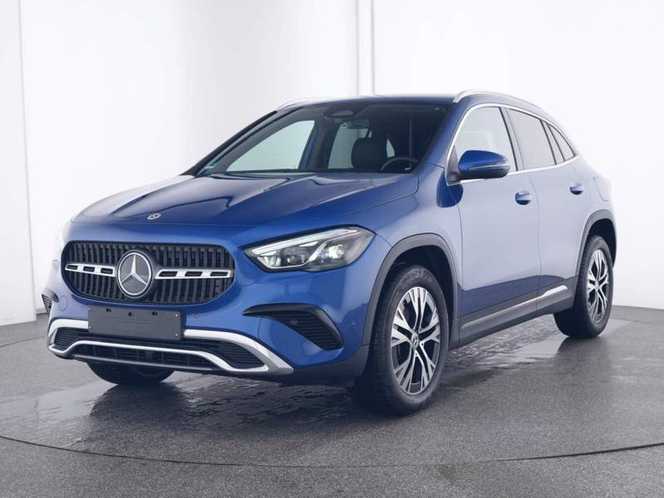 Mercedes GLA 200 - 2023 - Joinsteer - #1