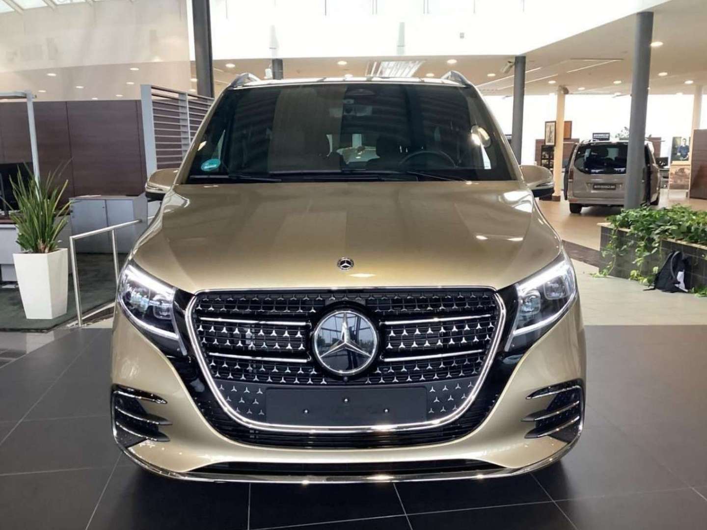 Mercedes V 300 300 Exclusive - 2025 - Joinsteer - #9