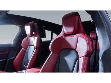 Porsche Taycan Turbo Cross Turismo — photo 27