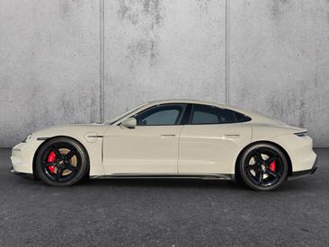 Porsche Taycan ph2 GTS — photo 2