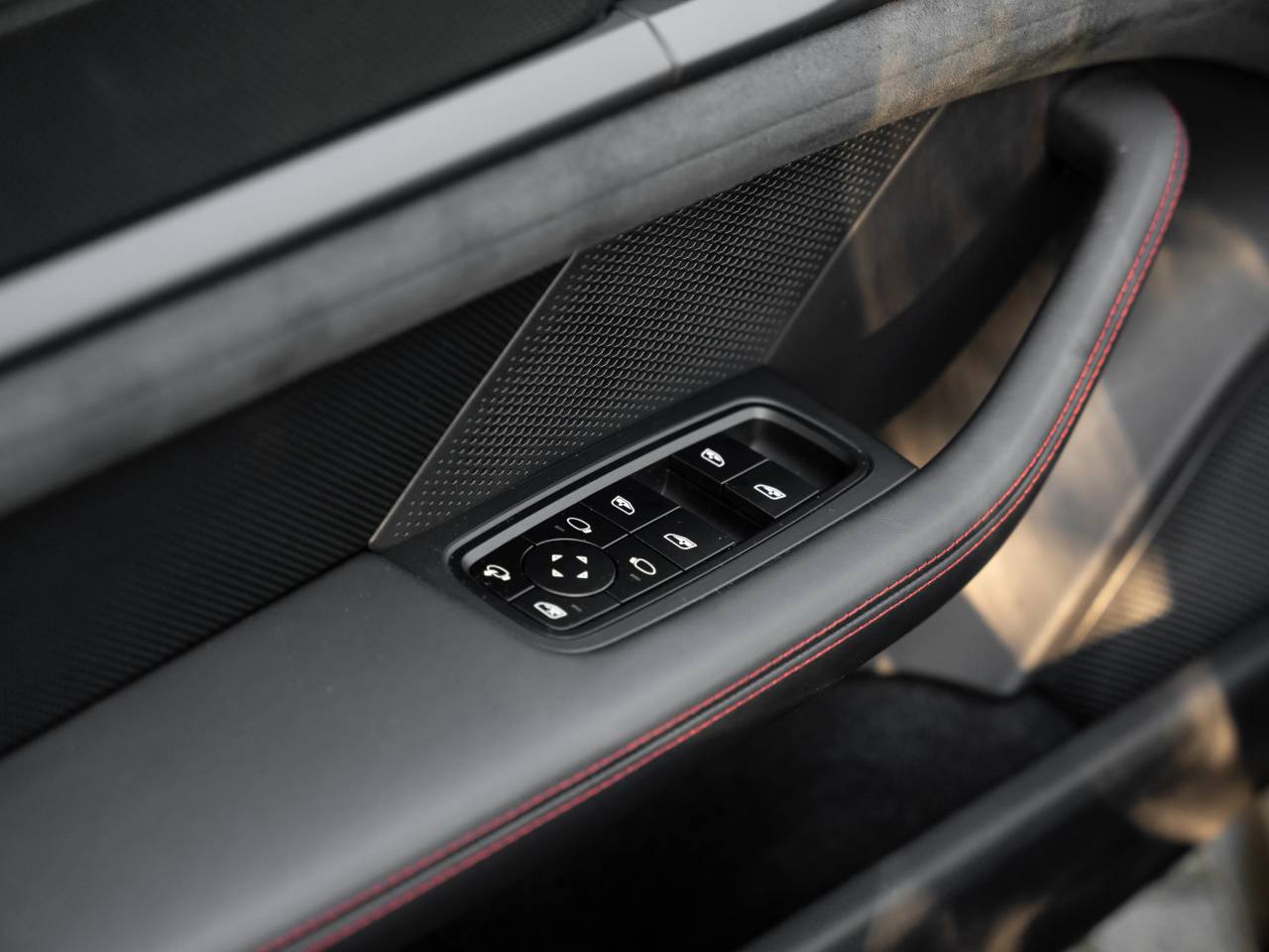 Porsche Taycan GTS Sport Turismo - 2023 - Joinsteer - #15