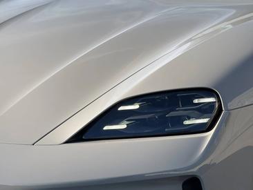 Porsche Taycan ph2 GTS — photo 8