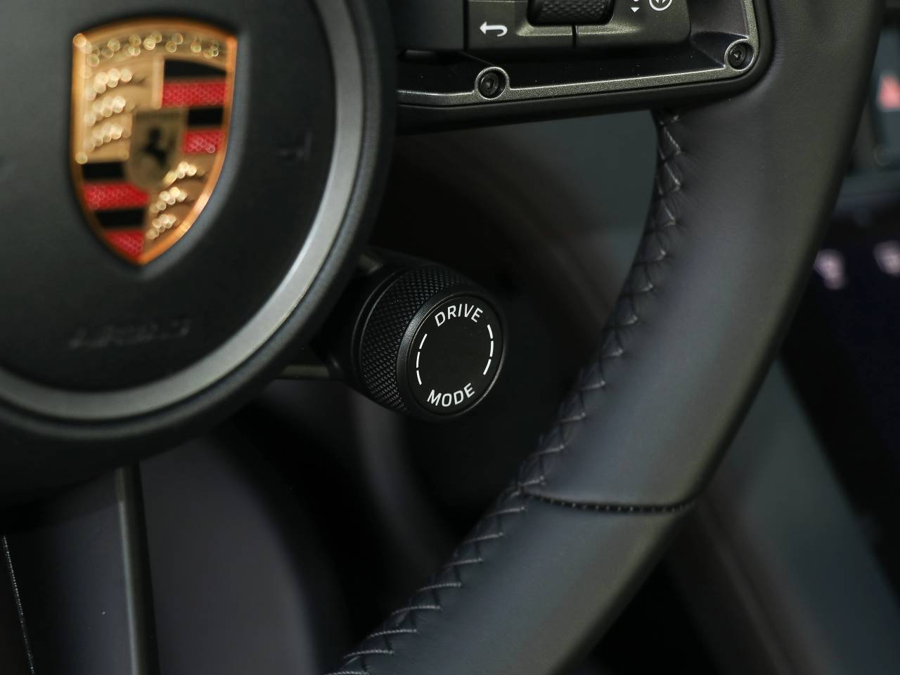 Porsche Taycan ph2 4 Cross Turismo - 2025 - Joinsteer - #18