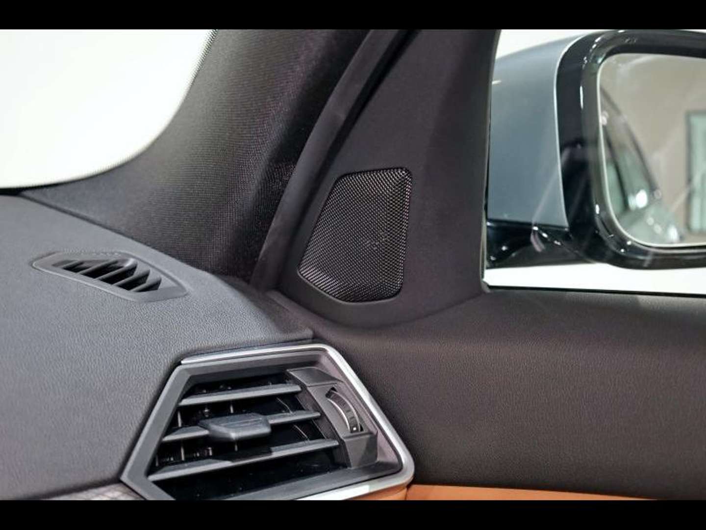 BMW Série 3 Berline M Sport 320e - 2024 - Joinsteer - #16