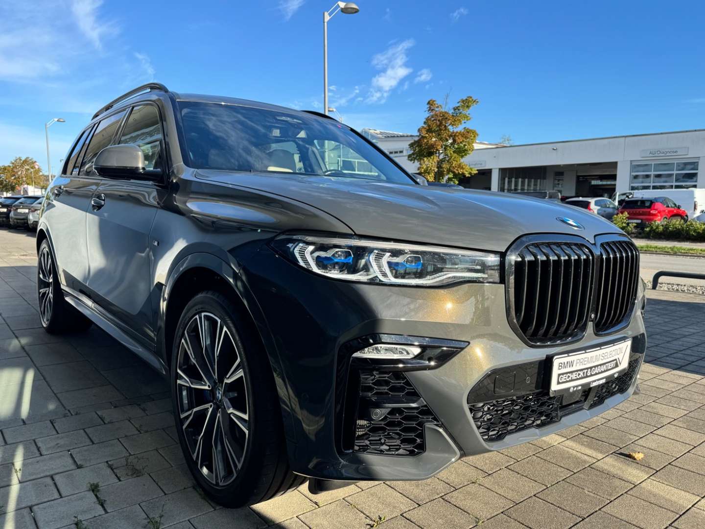 BMW X7 Sky Lounge M50i XDrive - 2022 - Joinsteer - #3