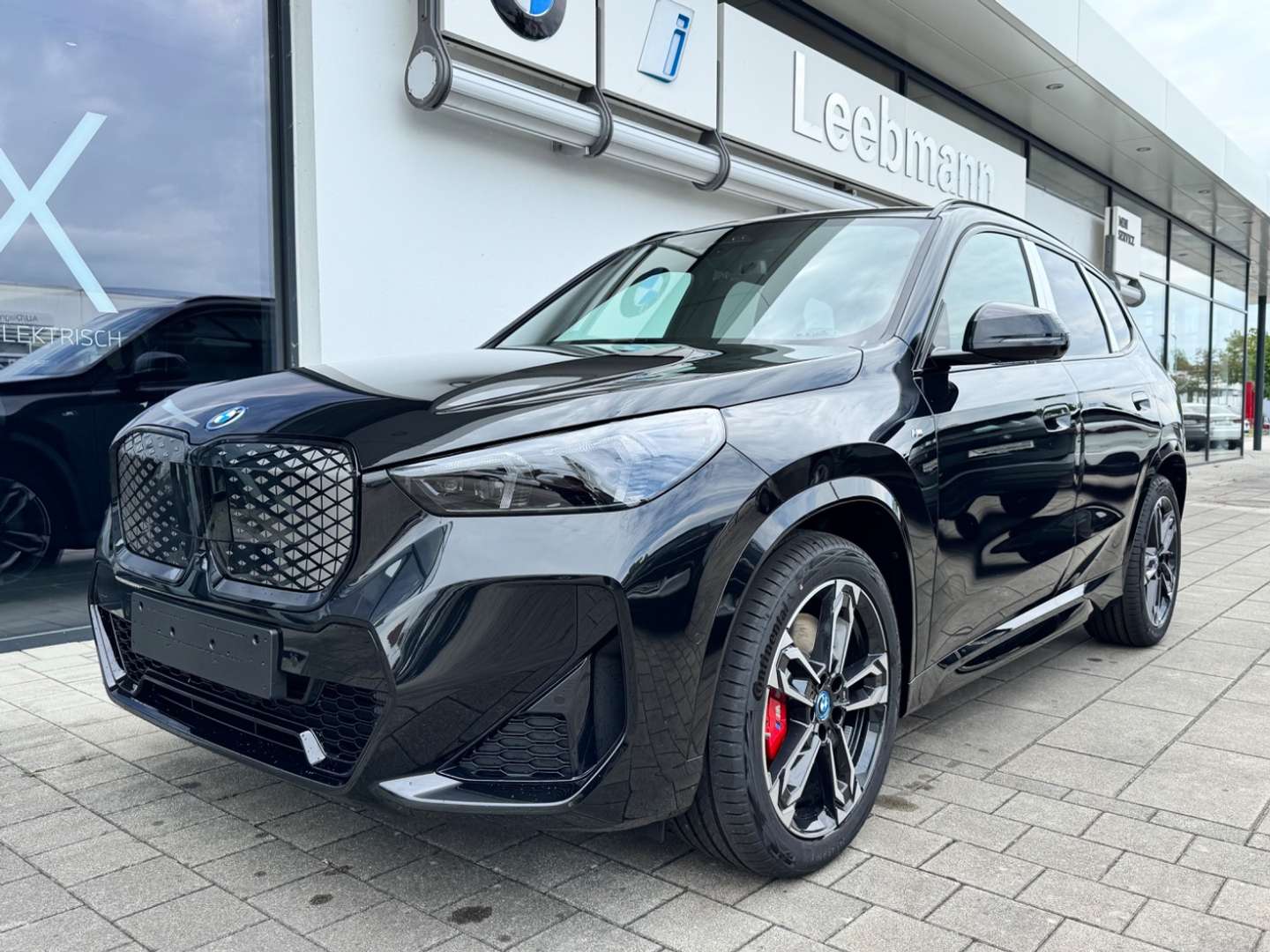 BMW IX1 M Sport EDrive20 - 2025 - Joinsteer - #1