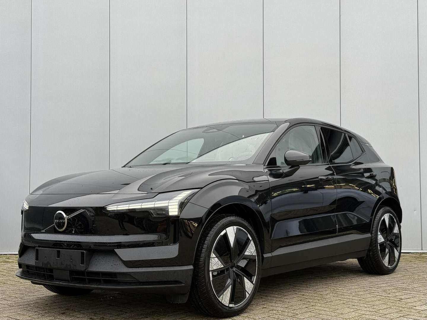 Volvo EX30 Single Motor Plus - 2025 - Joinsteer - #1