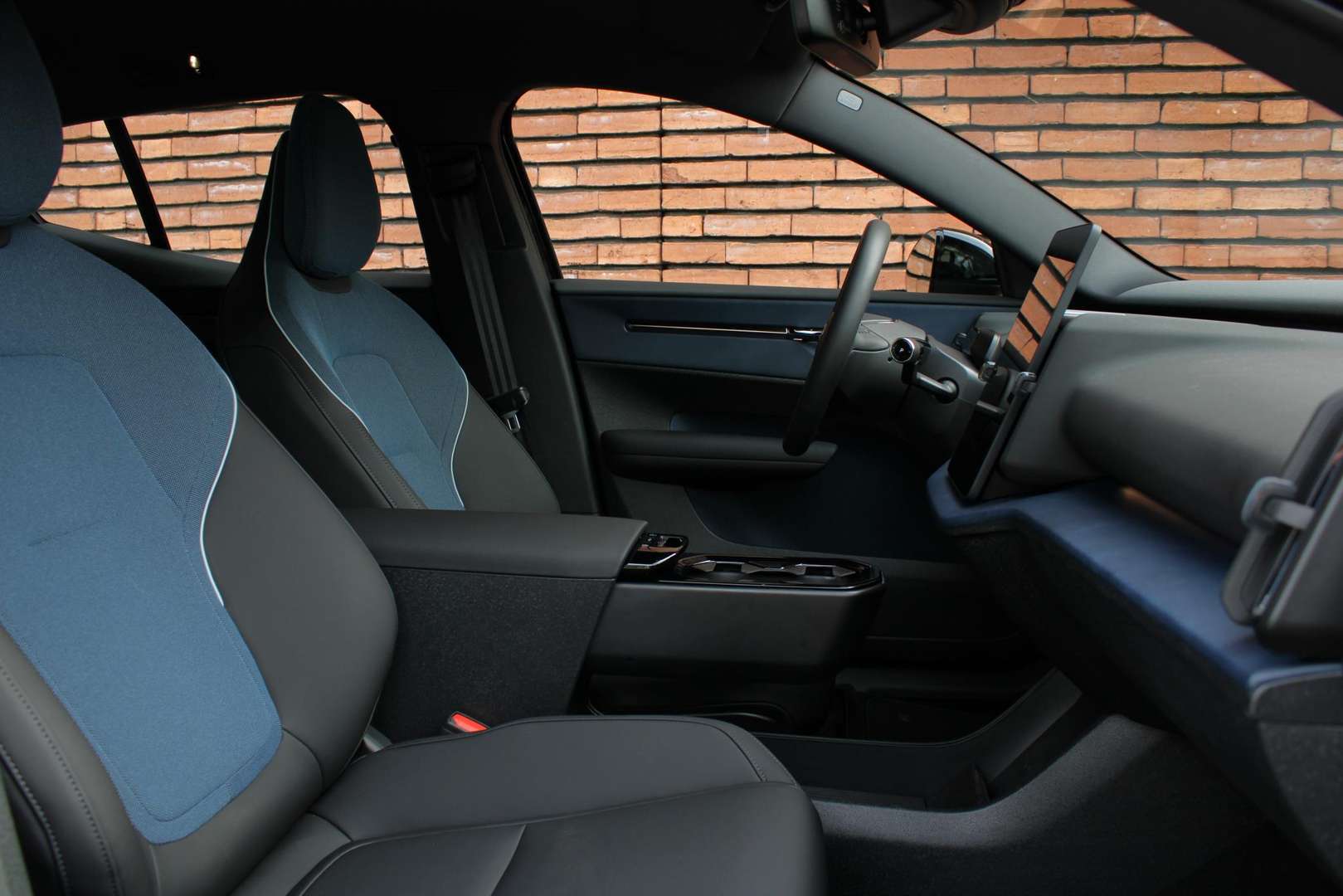 Volvo EX30 Single Motor Plus - 2025 - Joinsteer - #3