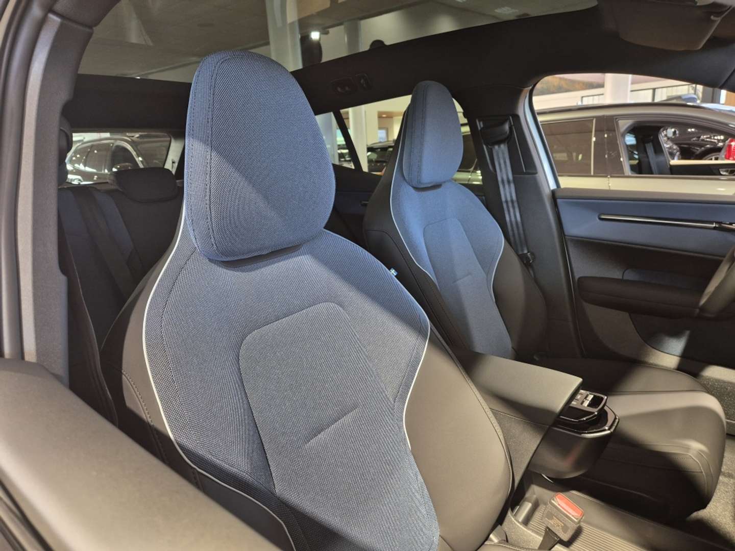 Volvo EX30 Sport Twin Motor - 2025 - Joinsteer - #3