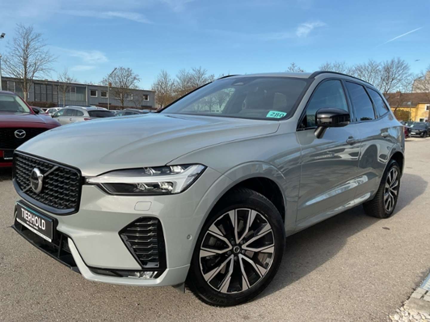 Volvo XC60 B4 Plus - 2023 - Joinsteer - #1