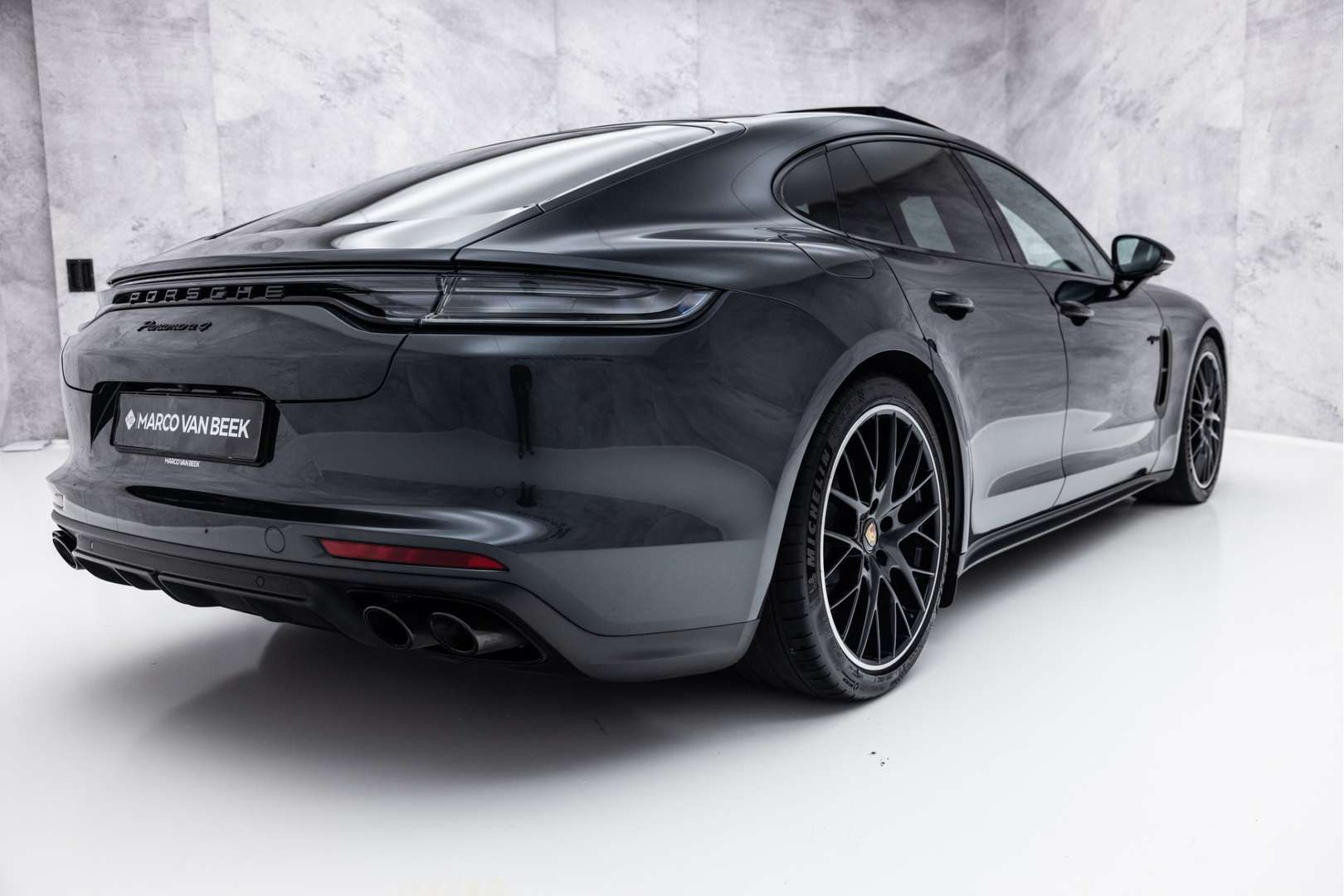 Porsche Panamera II Platinum Edition 4 E-Hybrid - 2023 - Joinsteer - #2