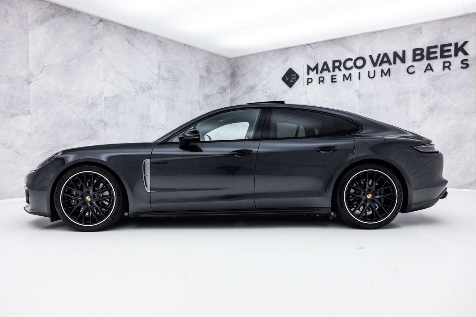 Porsche Panamera II Platinum Edition 4 E-Hybrid - 2023 - Joinsteer - #4