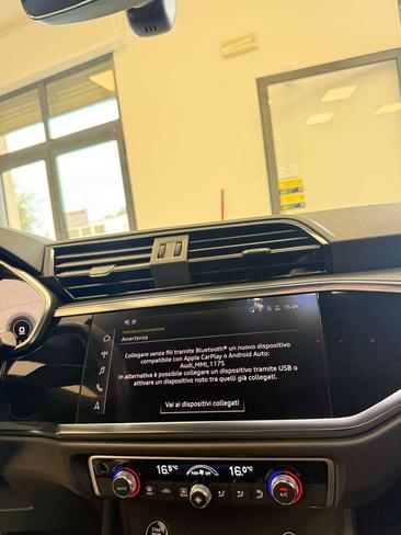 Audi Q3 S Line 35 TDI Sportback — photo 42