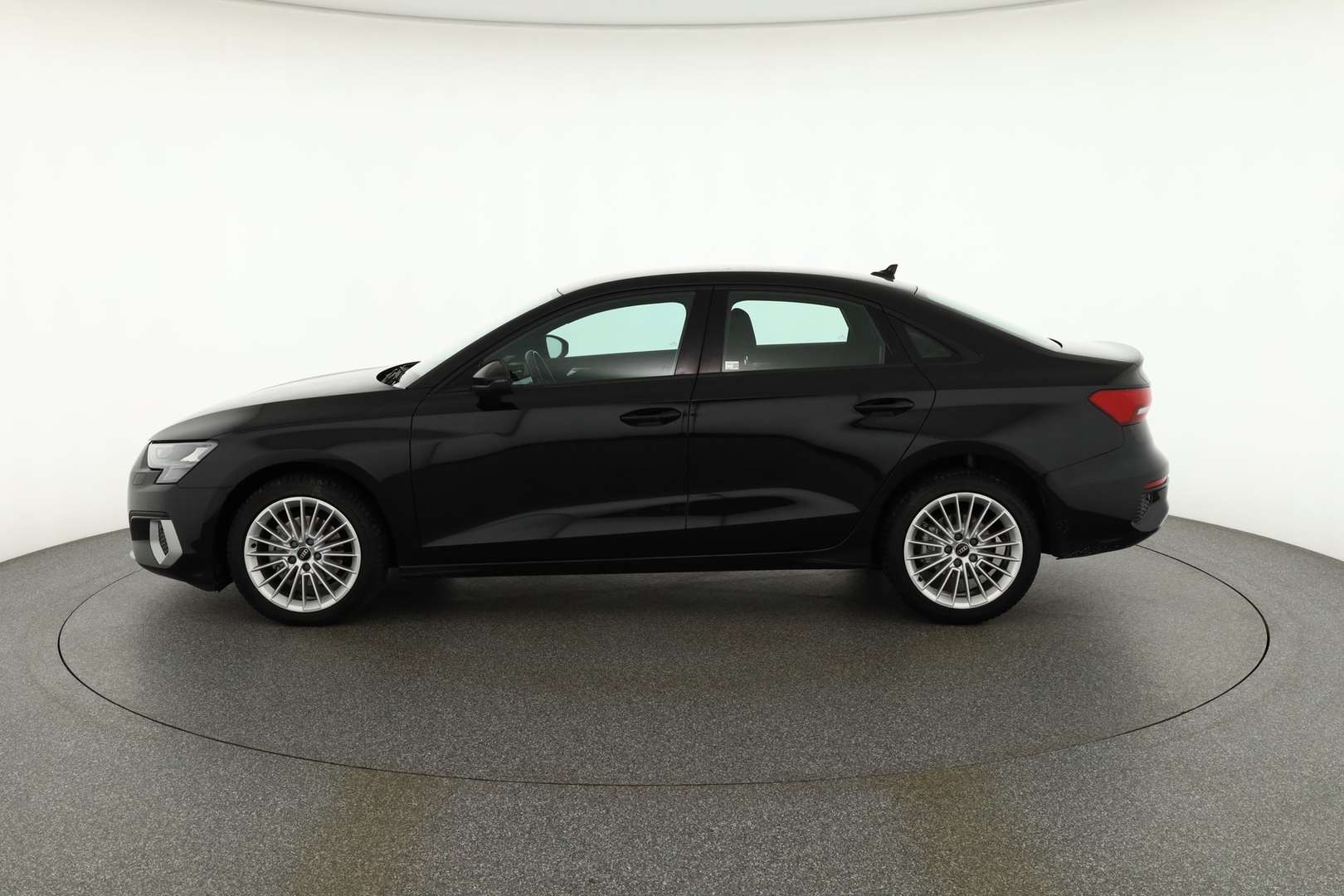 Audi A3 Limousine 35 TDI - 2022 - Joinsteer - #1