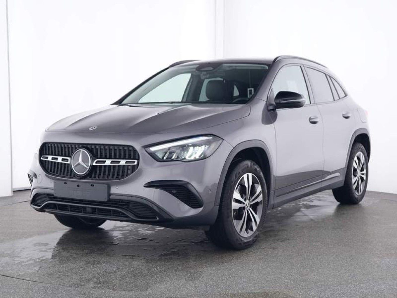 Mercedes GLA 200 - 2023 - Joinsteer - #1