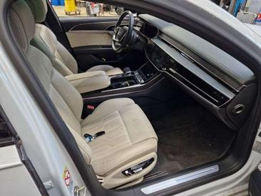 Audi A8 S Line 60 TFSI E — photo 4