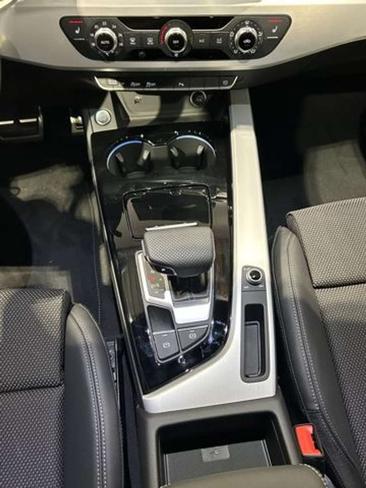 Audi A4 S Line Coupé — photo 18