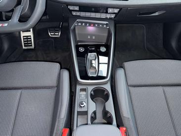Audi A3 S Line 35 TDI — photo 5
