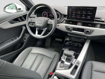 Audi A4 S Line 35 TFSI — photo 3