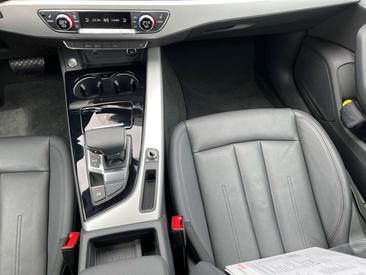 Audi A4 S Line 35 TFSI — photo 5