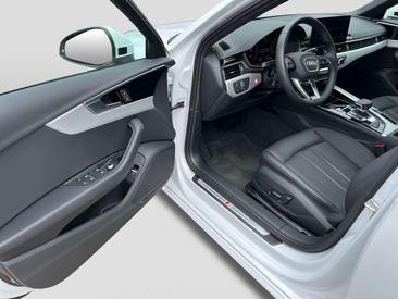 Audi A4 S Line 35 TFSI — photo 11