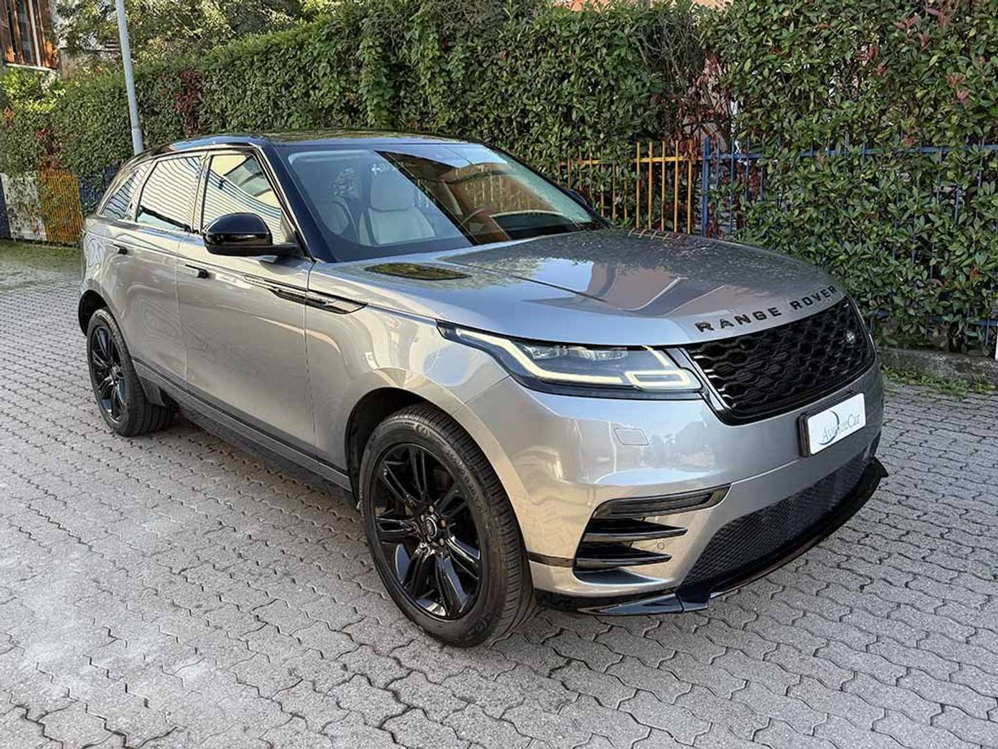 Land Rover Range Rover Velar D180 R-Dynamic - 2019 - Joinsteer - #2