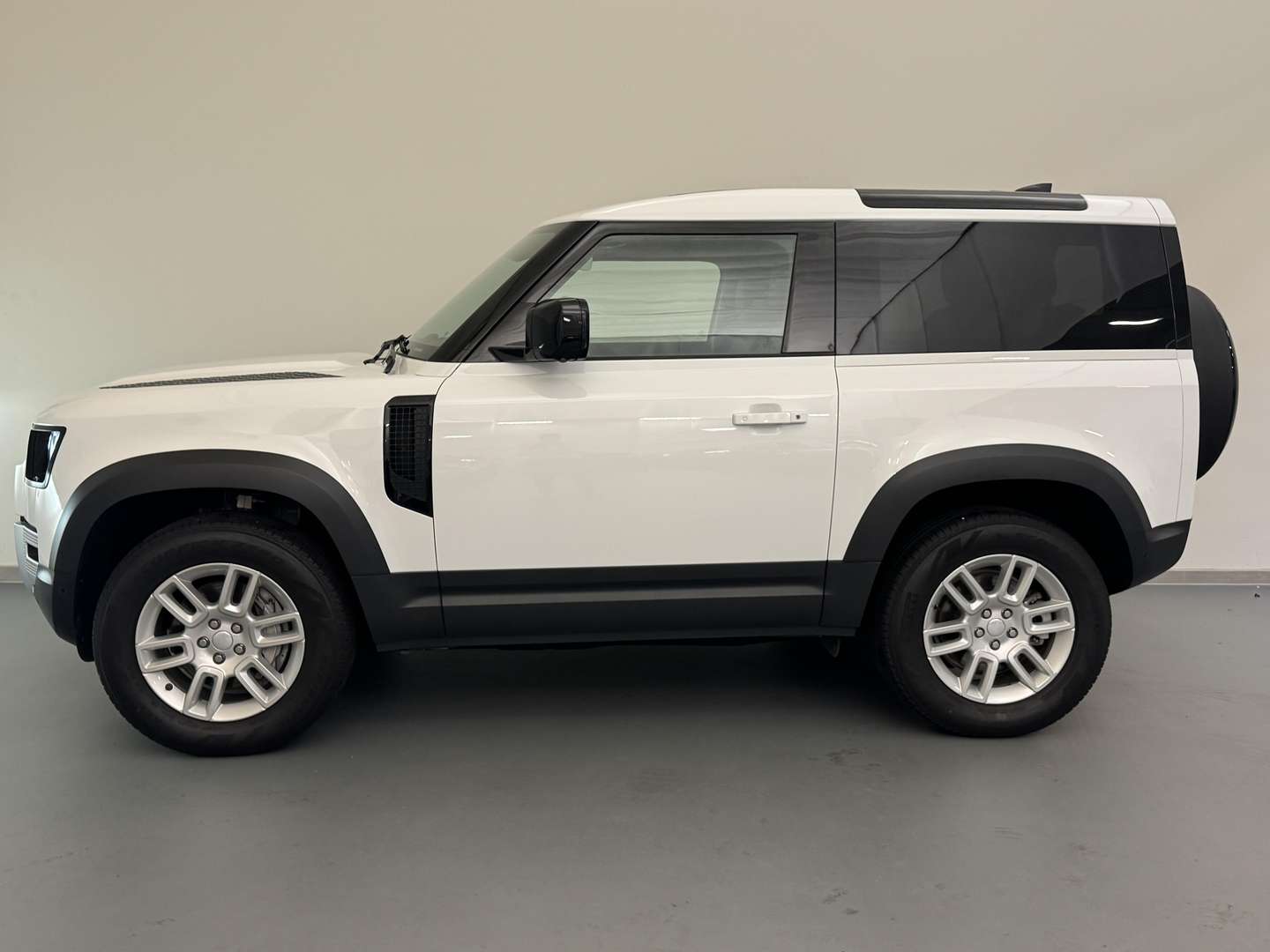 Land Rover Defender 3.0D SE D300 - 2025 - Joinsteer - #10
