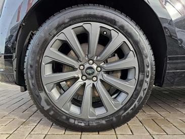 Land Rover Range Rover Velar D300 R-DYNAMIC SE — photo 9