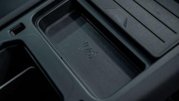 Land Rover Defender 110 XS Edition D300 — photo 23