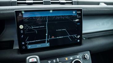 Land Rover Defender 110 XS Edition D300 — photo 35
