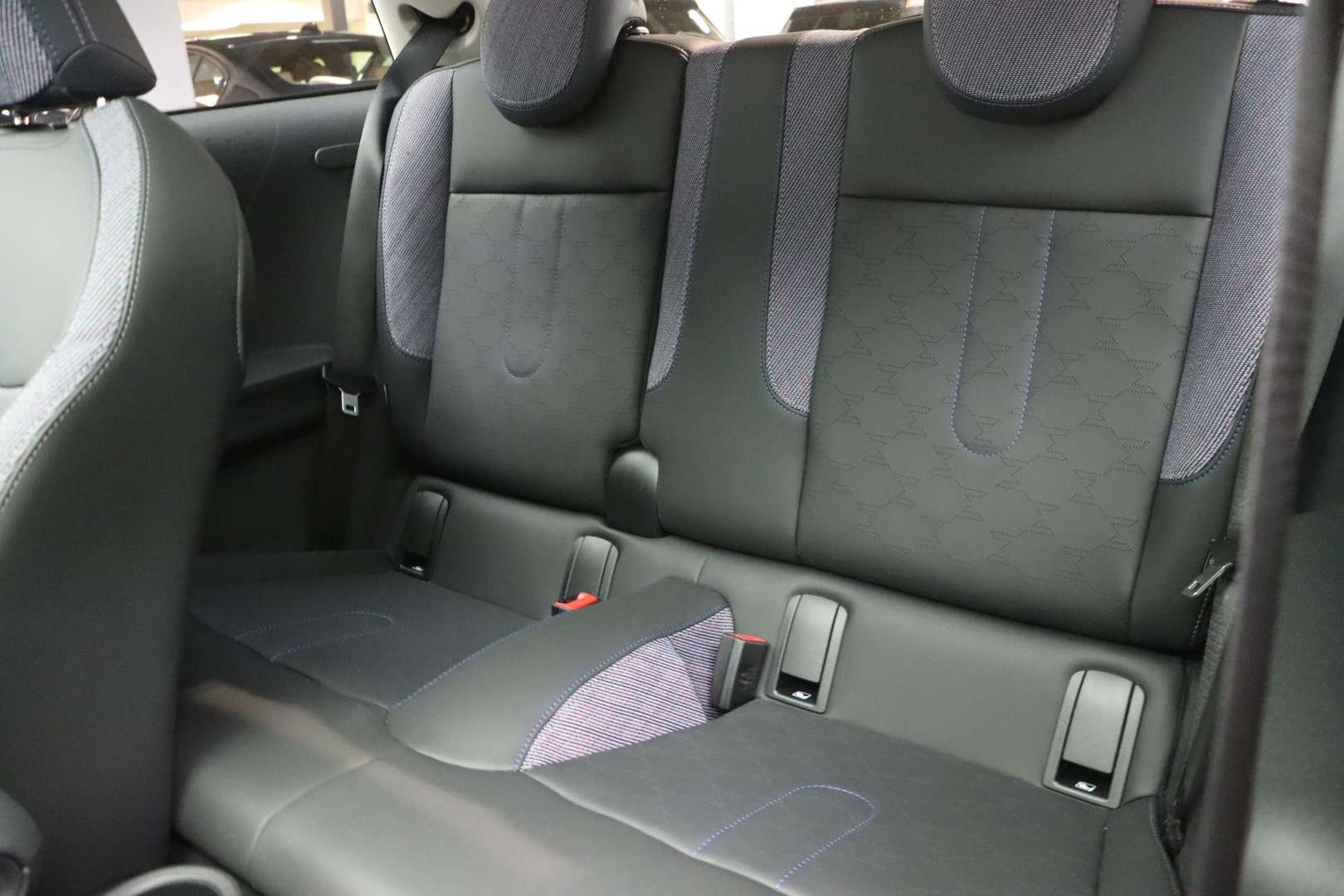 Mini Hatchback Classic Cooper - 2025 - Joinsteer - #22