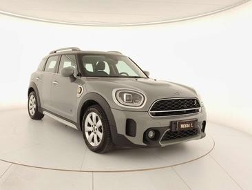 Mini Countryman COOPER SE — photo 4