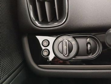Mini Countryman COOPER SE — photo 12