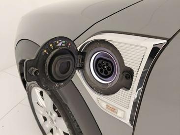 Mini Countryman COOPER SE — photo 18
