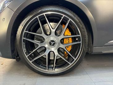 Mercedes Classe E AMG Line 63 — photo 6