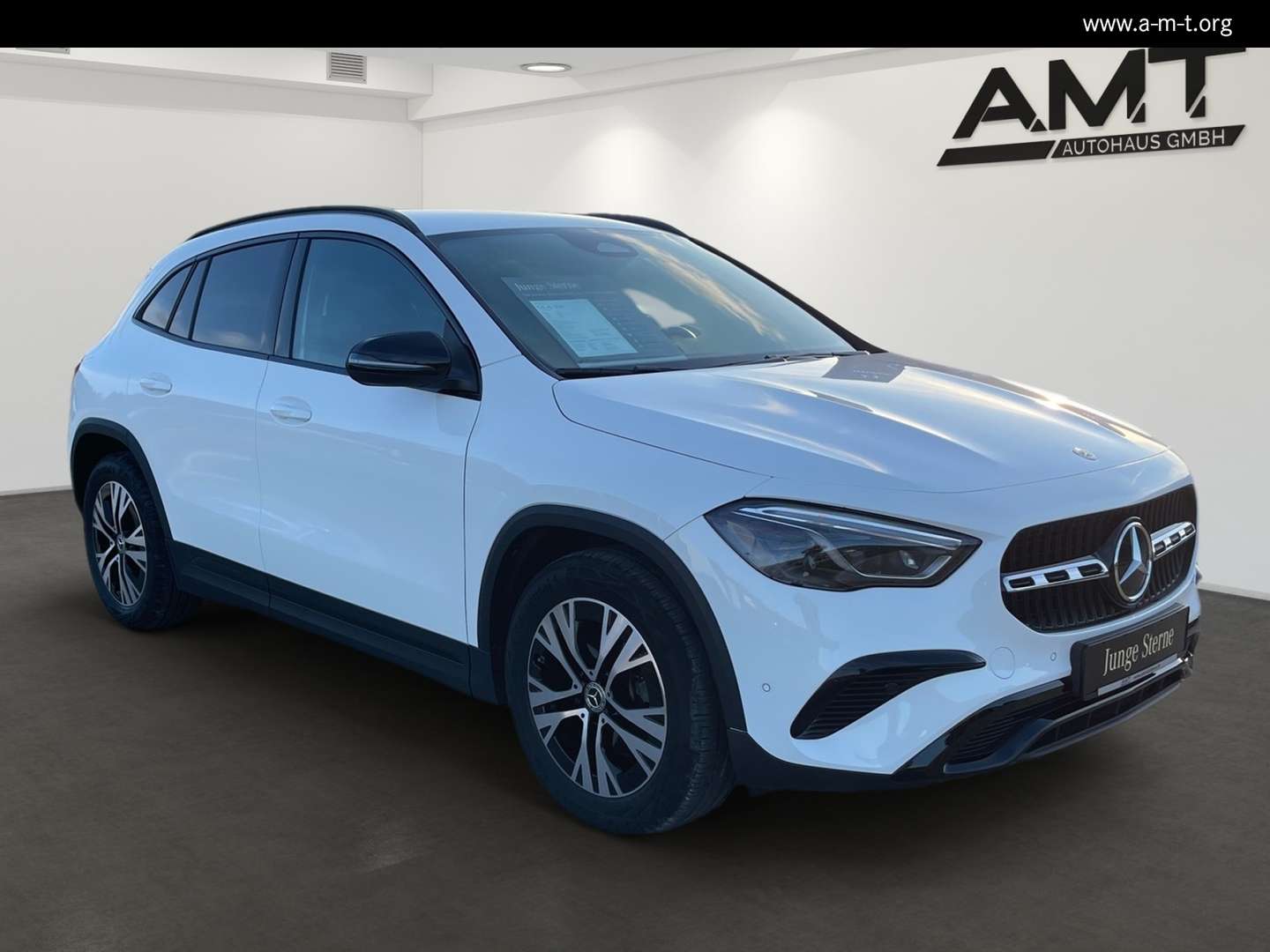 Mercedes GLA 200 PROGRESSIVE - 2024 - Joinsteer - #1