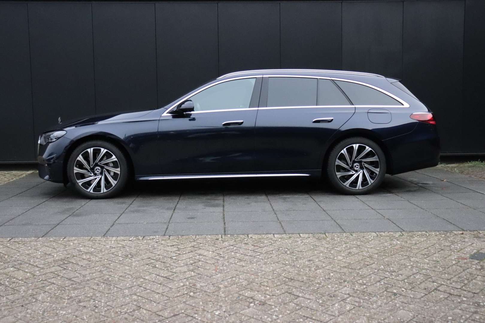 Mercedes Classe E Break 300 Exclusive Line - 2025 - Joinsteer - #1