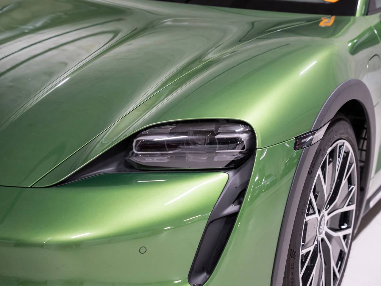 Porsche Taycan 4 Cross Turismo - 2022 - Joinsteer - #11