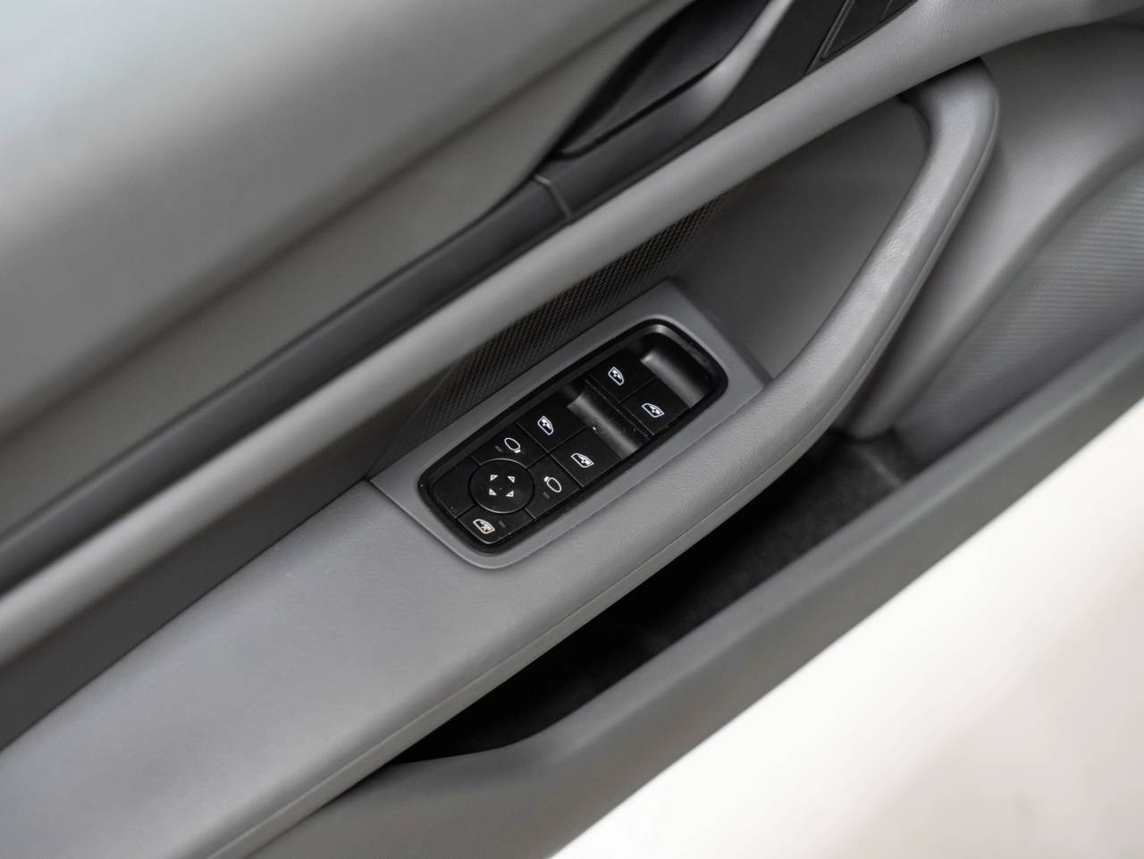 Porsche Taycan 4 Cross Turismo - 2022 - Joinsteer - #22