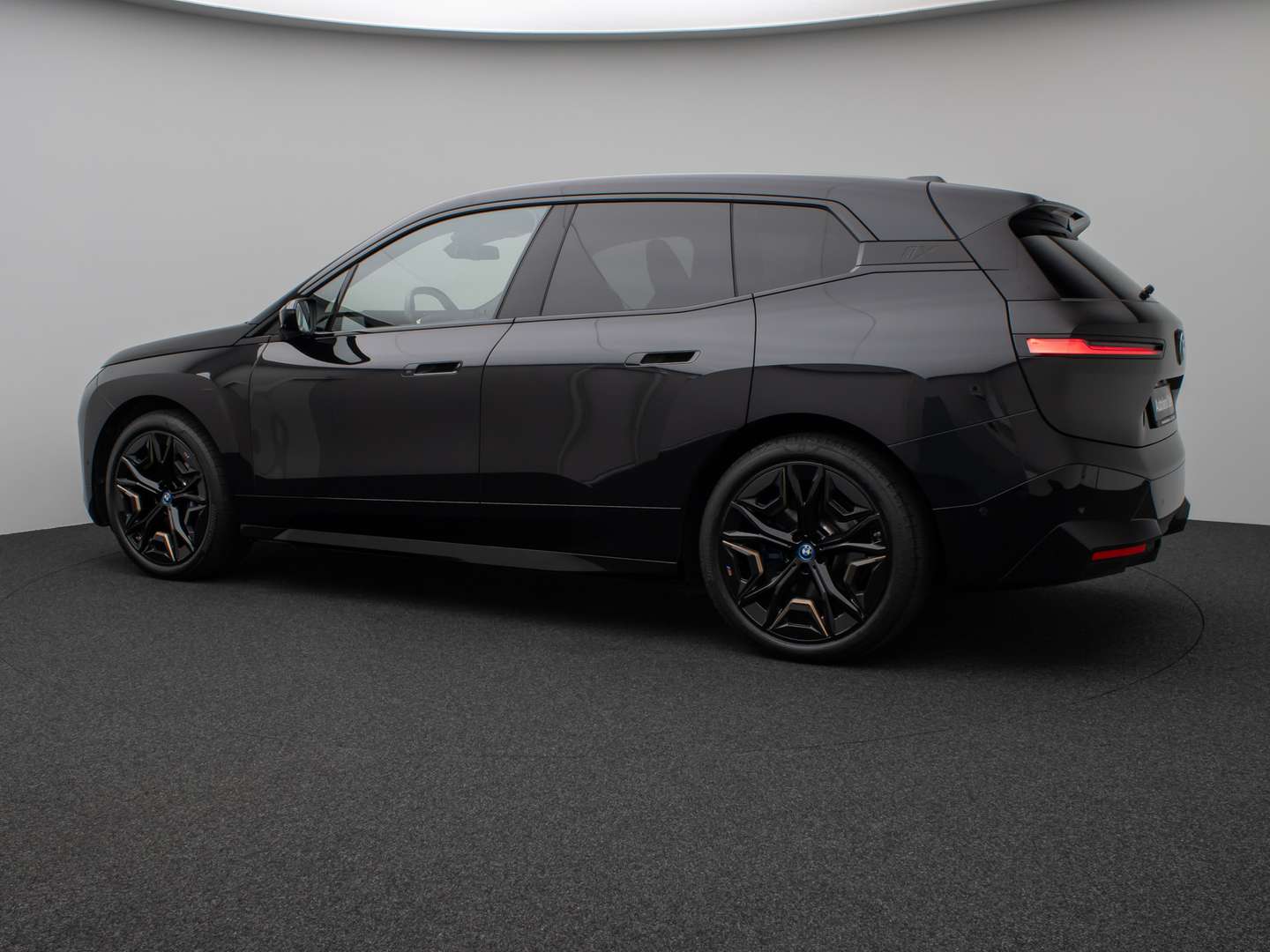 BMW IX M60 B&W Électrique - 2022 - Joinsteer - #10